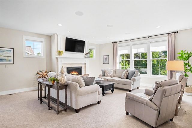 7864 Whistle Creek Court 15, Byron Center, MI 49315