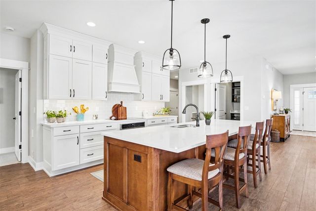 7864 Whistle Creek Court 15, Byron Center, MI 49315