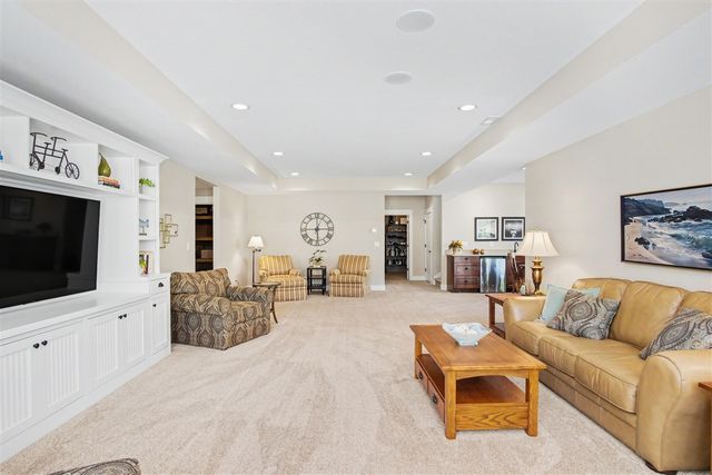 7864 Whistle Creek Court 15, Byron Center, MI 49315