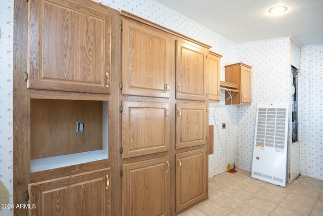 15761 W HOPI Drive, Casa Grande, AZ 85122