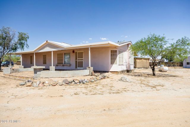 15761 W HOPI Drive, Casa Grande, AZ 85122