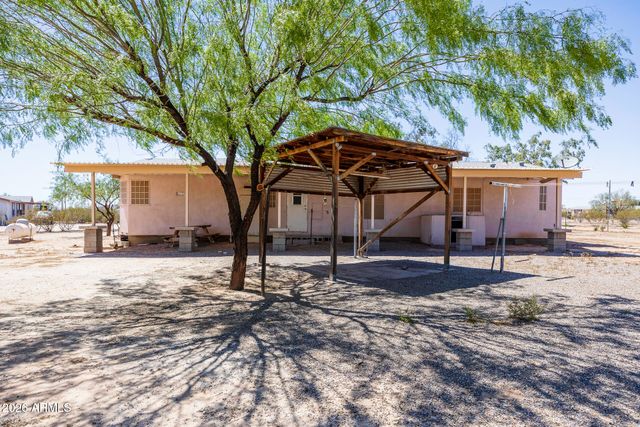15761 W HOPI Drive, Casa Grande, AZ 85122