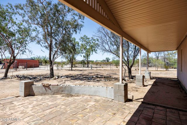 15761 W HOPI Drive, Casa Grande, AZ 85122