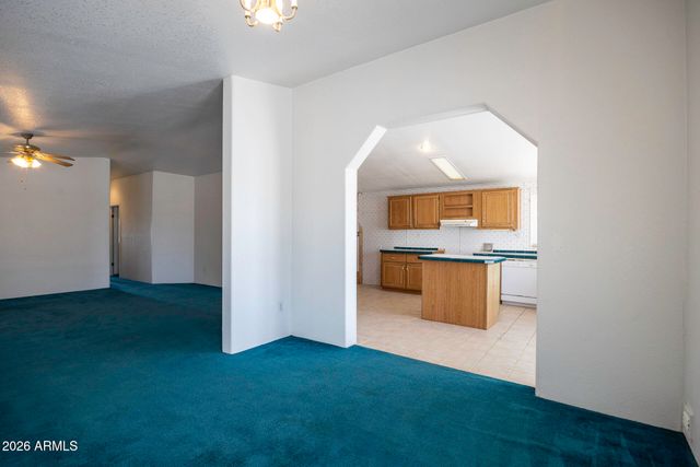 15761 W HOPI Drive, Casa Grande, AZ 85122