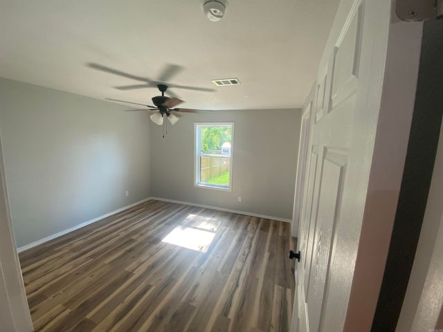 21 S Elizabeth Street, Dover, AR 72837