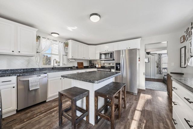 10130 E County Road A, Janesville, WI 53546