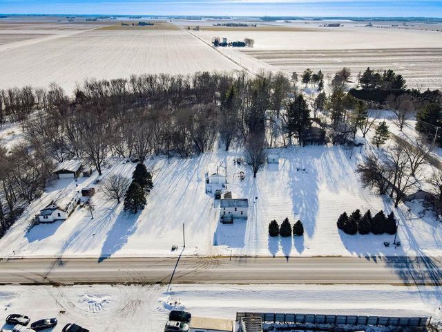 10130 E County Road A, Janesville, WI 53546