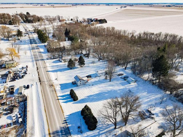 10130 E County Road A, Janesville, WI 53546