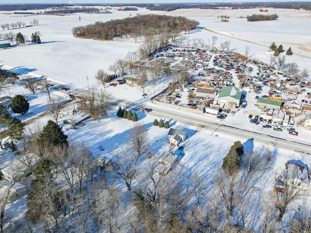 10130 E County Road A, Janesville, WI 53546