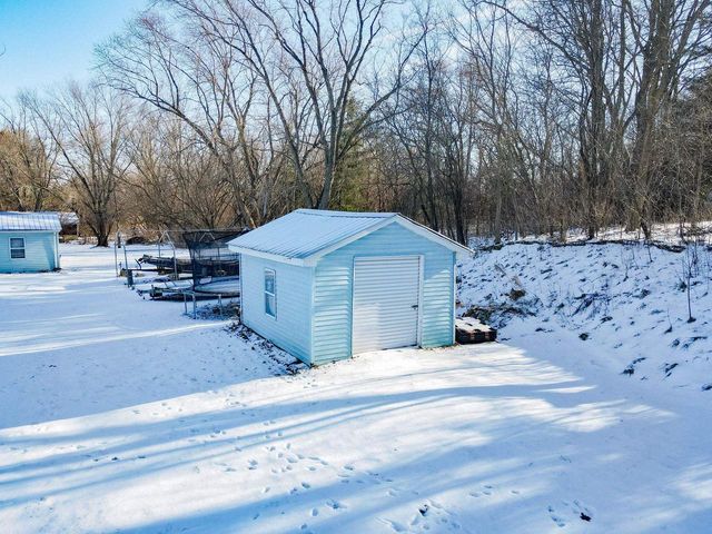 10130 E County Road A, Janesville, WI 53546