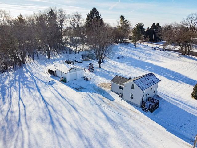 10130 E County Road A, Janesville, WI 53546