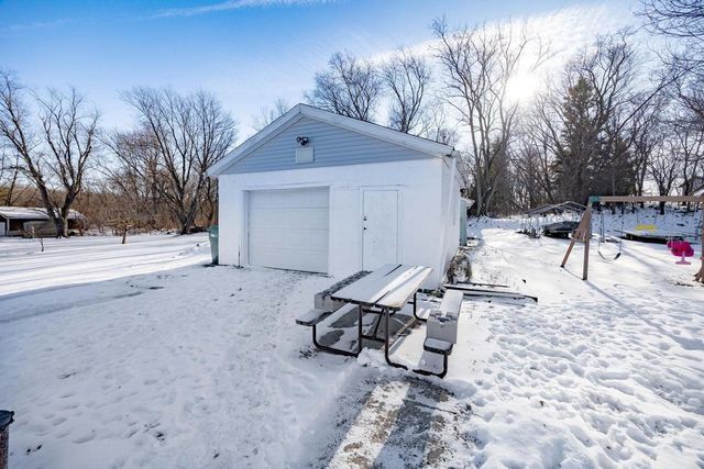 10130 E County Road A, Janesville, WI 53546