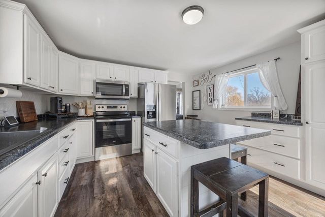 10130 E County Road A, Janesville, WI 53546