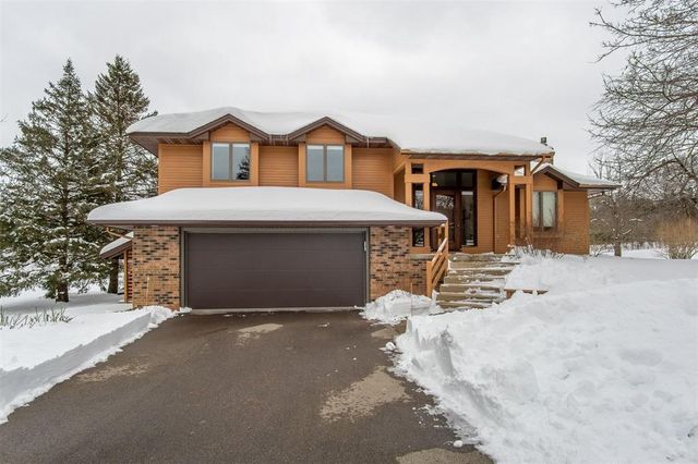 S7645 Crestview Drive, Eau Claire, WI 54701