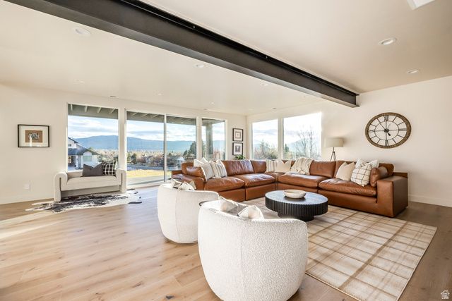 975 E MILL RD, Heber City, UT 84032