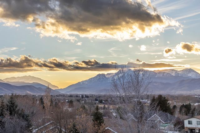 975 E MILL RD, Heber City, UT 84032