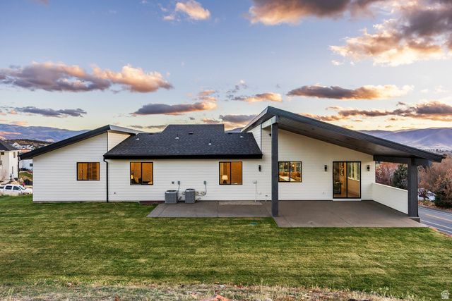 975 E MILL RD, Heber City, UT 84032