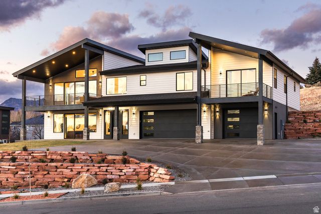 975 E MILL RD, Heber City, UT 84032