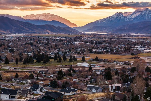 975 E MILL RD, Heber City, UT 84032