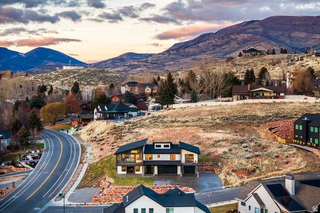 975 E MILL RD, Heber City, UT 84032