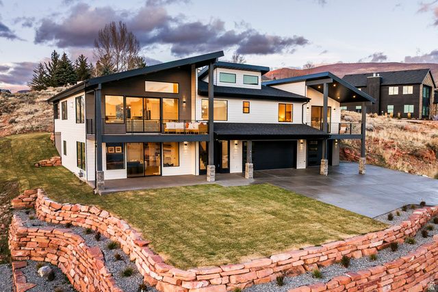 975 E MILL RD, Heber City, UT 84032