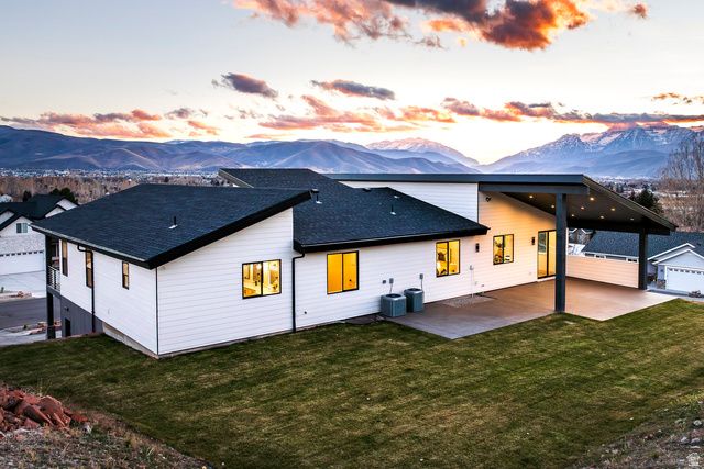 975 E MILL RD, Heber City, UT 84032