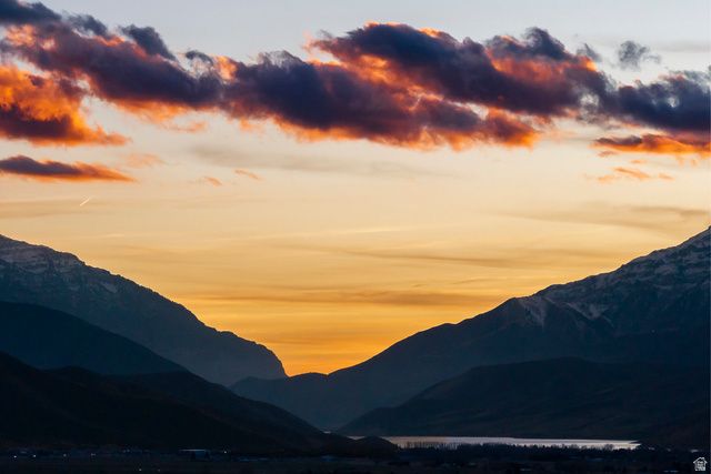 975 E MILL RD, Heber City, UT 84032