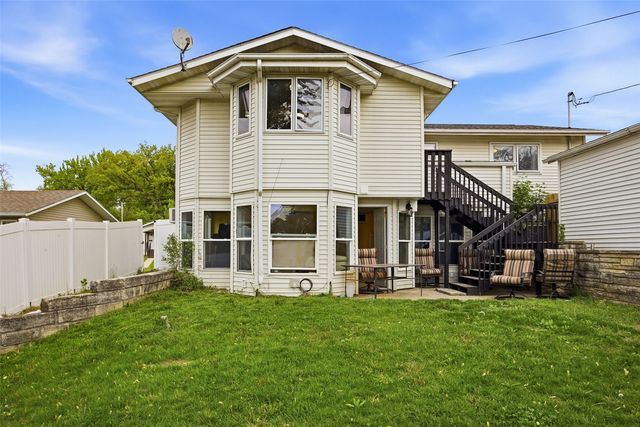 3909 13th Avenue SE, Cedar Rapids, IA 52403
