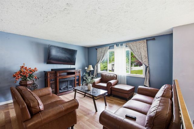 3909 13th Avenue SE, Cedar Rapids, IA 52403