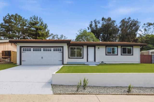 13641 Carriage Rd, Poway, CA 92064