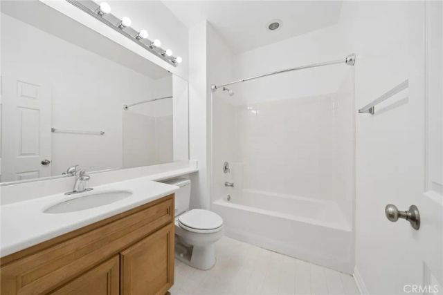 215 Dewdrop, Irvine, CA 92603
