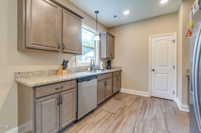 1103 Marbleton Road, Unicoi, TN 37692