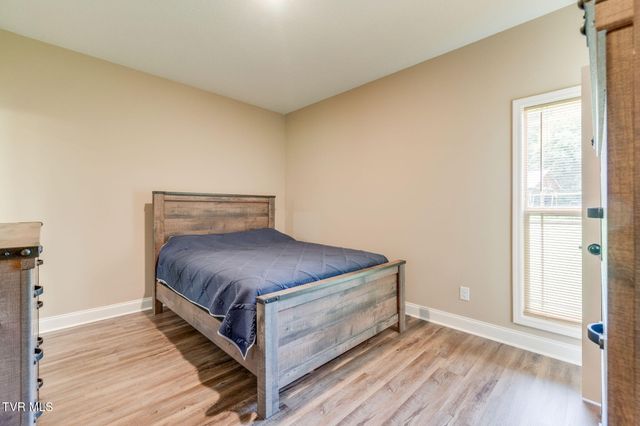 1103 Marbleton Road, Unicoi, TN 37692