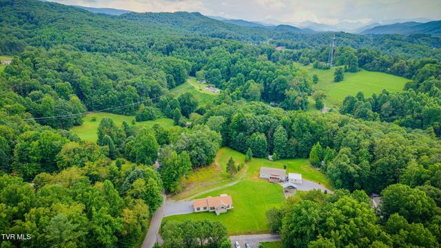 1103 Marbleton Road, Unicoi, TN 37692