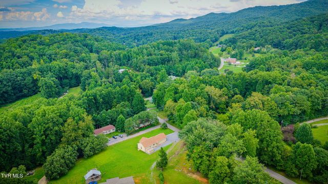 1103 Marbleton Road, Unicoi, TN 37692