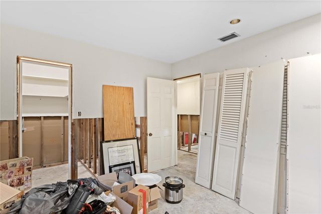 207 S SHERRILL STREET, Tampa, FL 33609