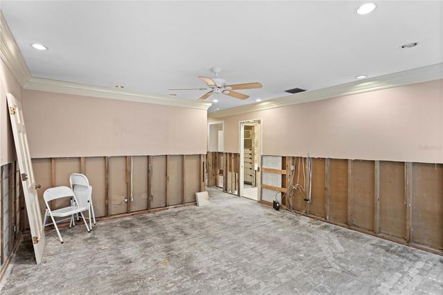207 S SHERRILL STREET, Tampa, FL 33609