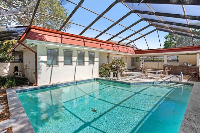 207 S SHERRILL STREET, Tampa, FL 33609