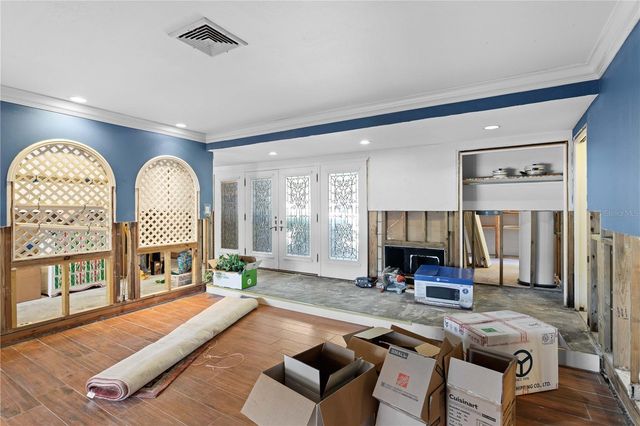 207 S SHERRILL STREET, Tampa, FL 33609