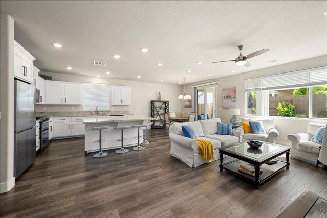 637 Buffalo Trail Ct, Rocklin, CA 95765