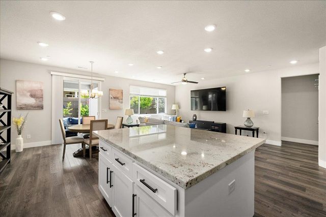 637 Buffalo Trail Ct, Rocklin, CA 95765
