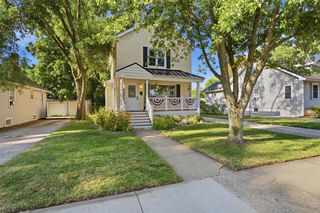 1323 Wolcott Avenue, Saint Joseph, MI 49085