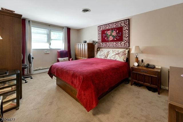 10 Ronald Ter, Springfield Twp., NJ 07081