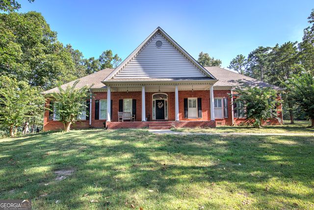 220 Connesena Road, Kingston, GA 30145