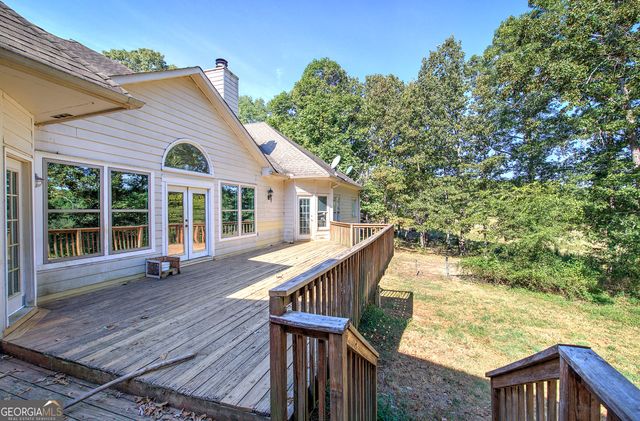 220 Connesena Road, Kingston, GA 30145