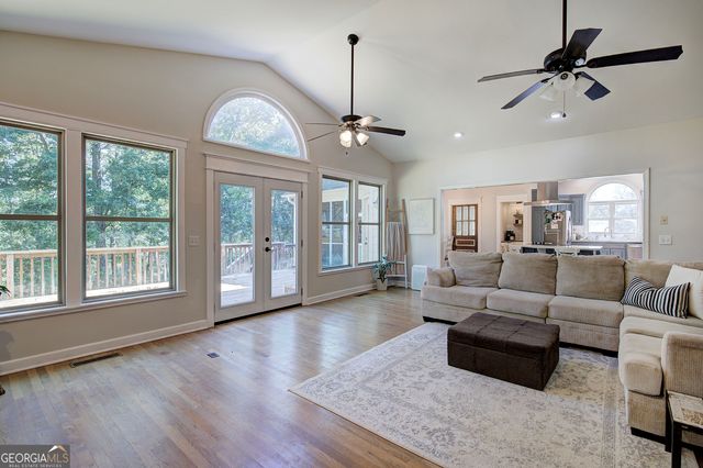 220 Connesena Road, Kingston, GA 30145