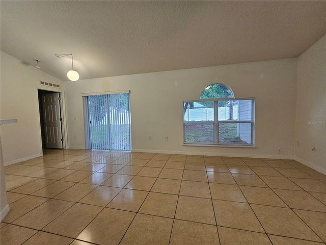 1017 WHITE BARK COURT, Minneola, FL 34715