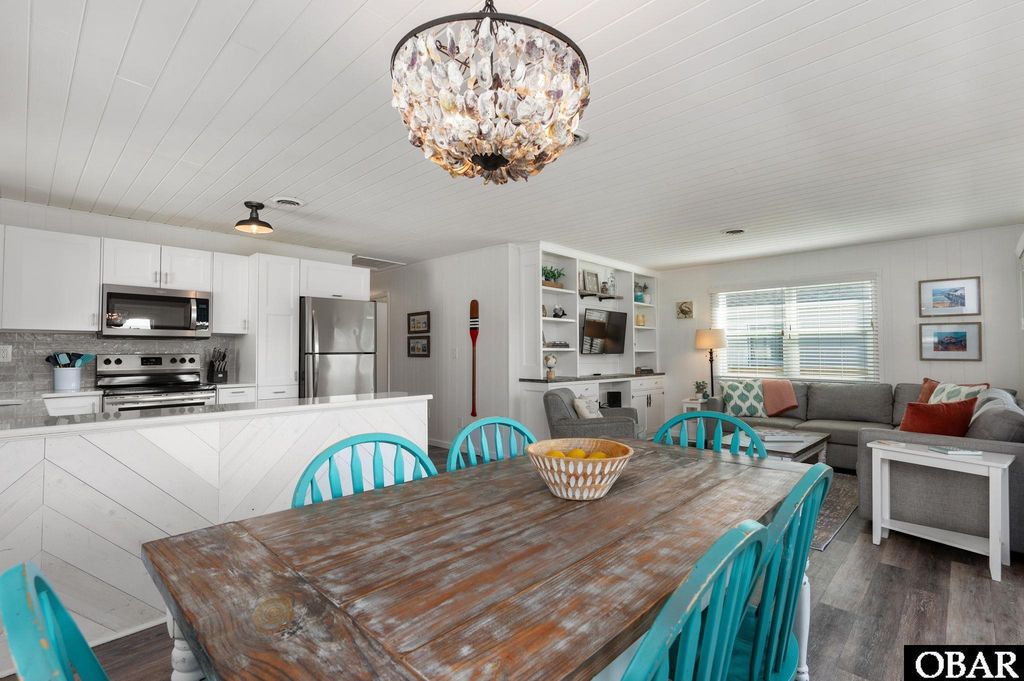 Image 13 of property listing at 209 E Ario Street Lot 2, Nags Head, NC 27959