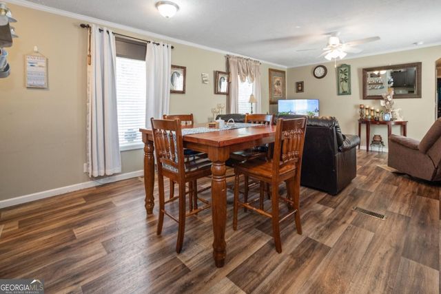 206 Elcona Drive, Fayetteville, GA 30214