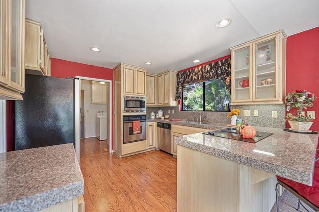 3455 Cambridge Rd, Cameron Park, CA 95682